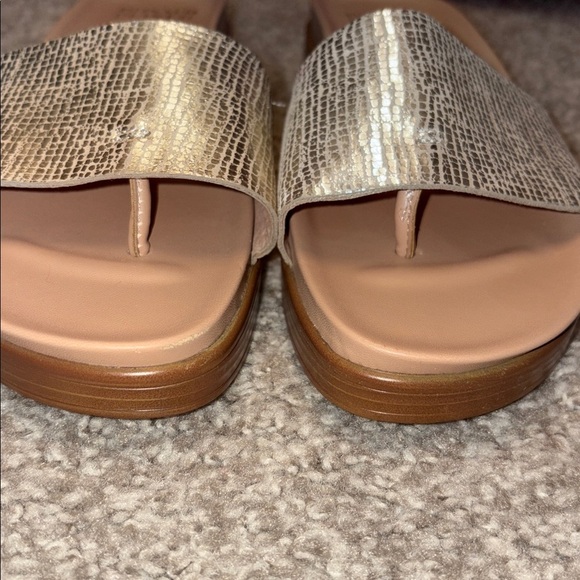 Donald J. Pliner Metallic Gold Slide Sandals - Picture 4 of 8